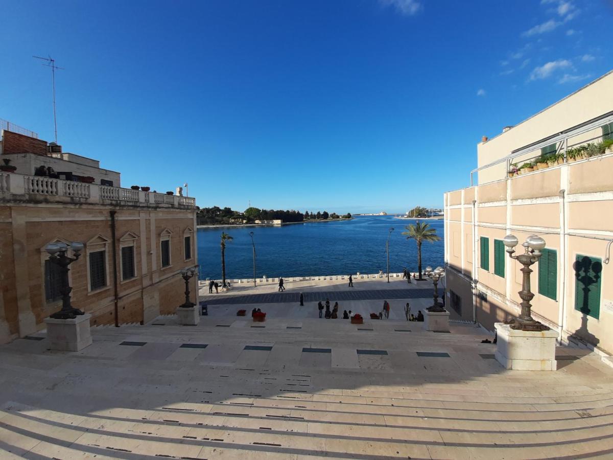 Appartement Casa MiMà: locazione turistica nel centro storico à Brindisi Extérieur photo